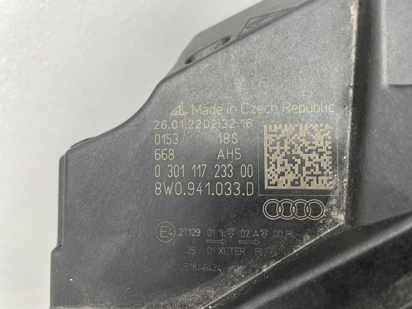 Original Audi A4 8W B9 LED Scheinwerfer links 8W0941033D5