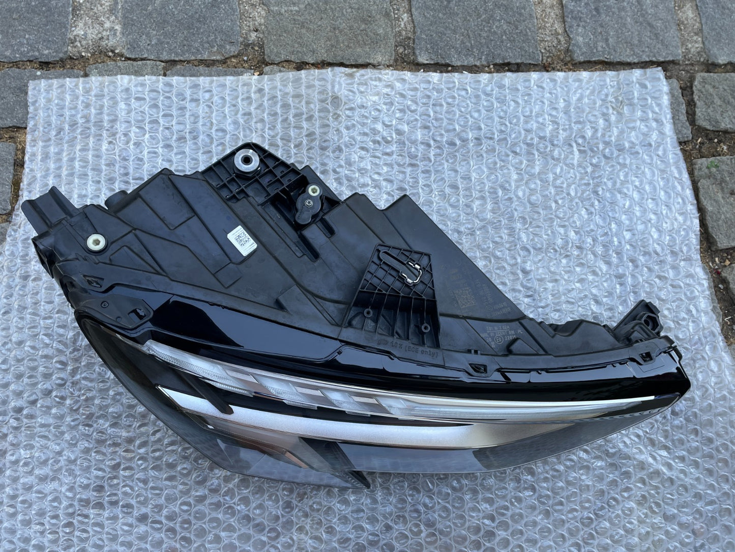 Original Audi A3 S3 8Y LED Scheinwerfer links 8Y09410343