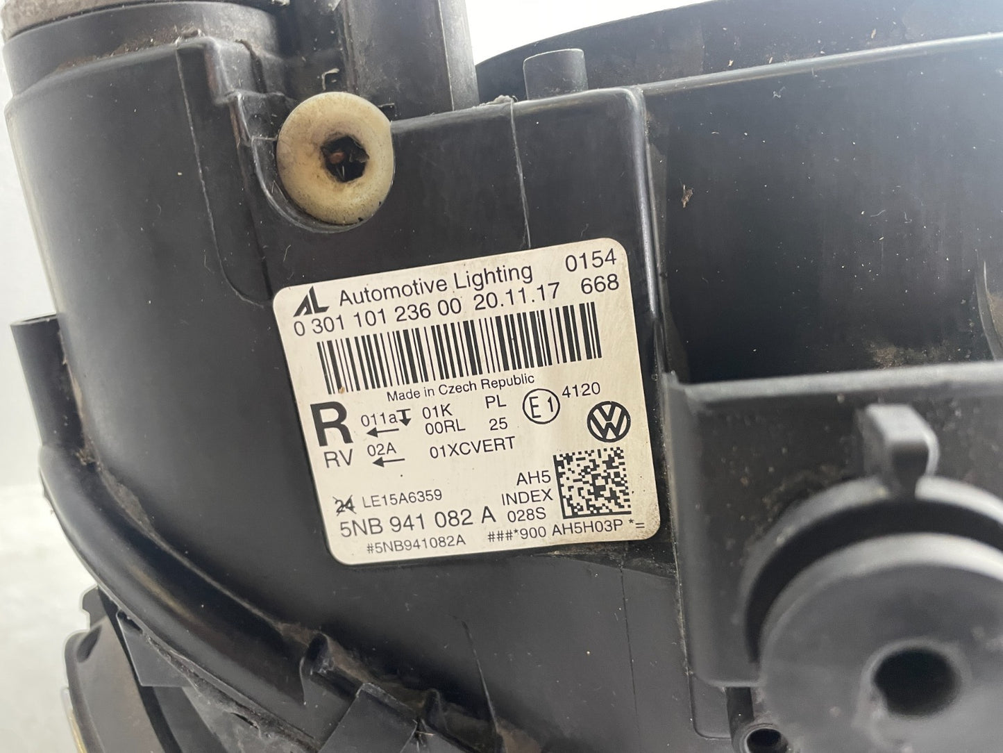 Original VW Tiguan LED Scheinwerfer rechts 5NB941082A7