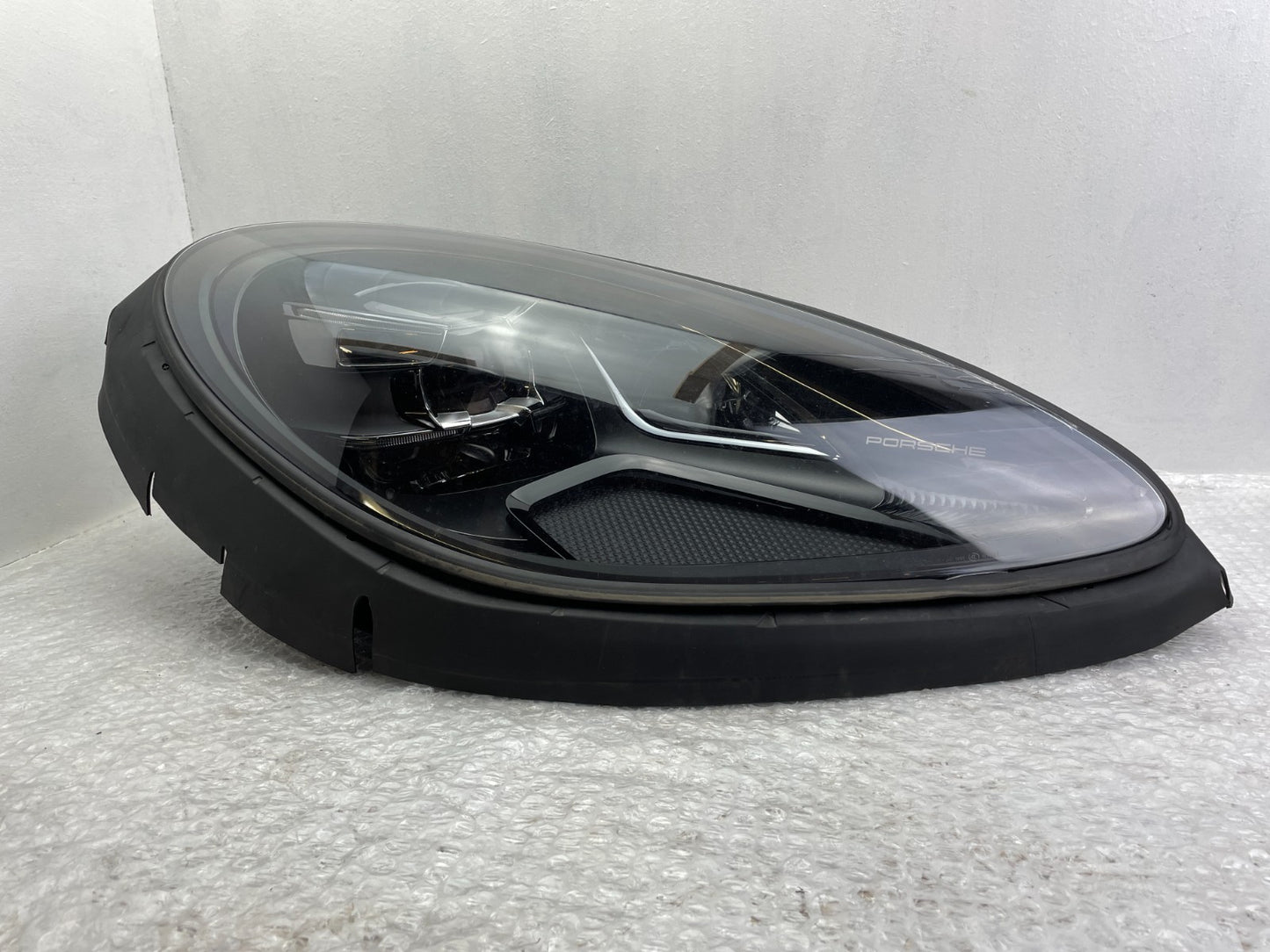 Original Porsche Macan Matrix LED Scheinwerfer rechts 95B941010AH1