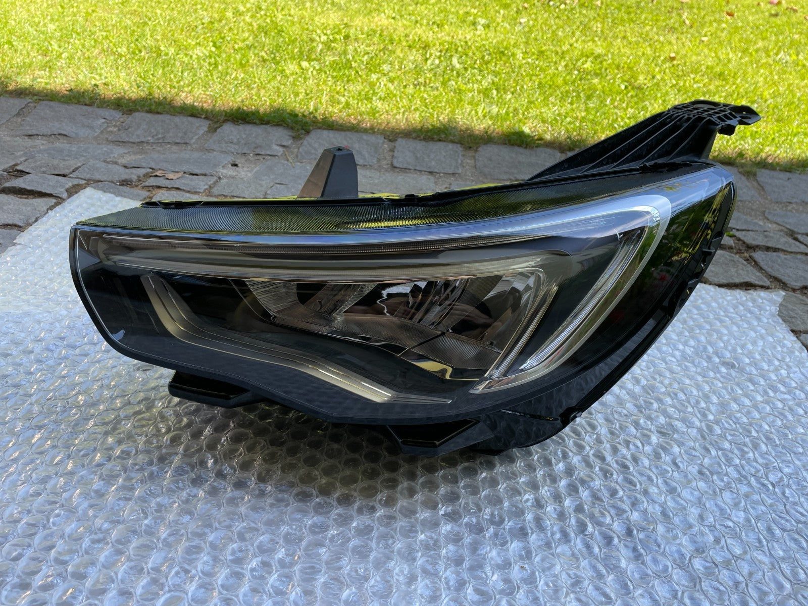 Original Opel Grandland X Scheinwerfer links 16660908800