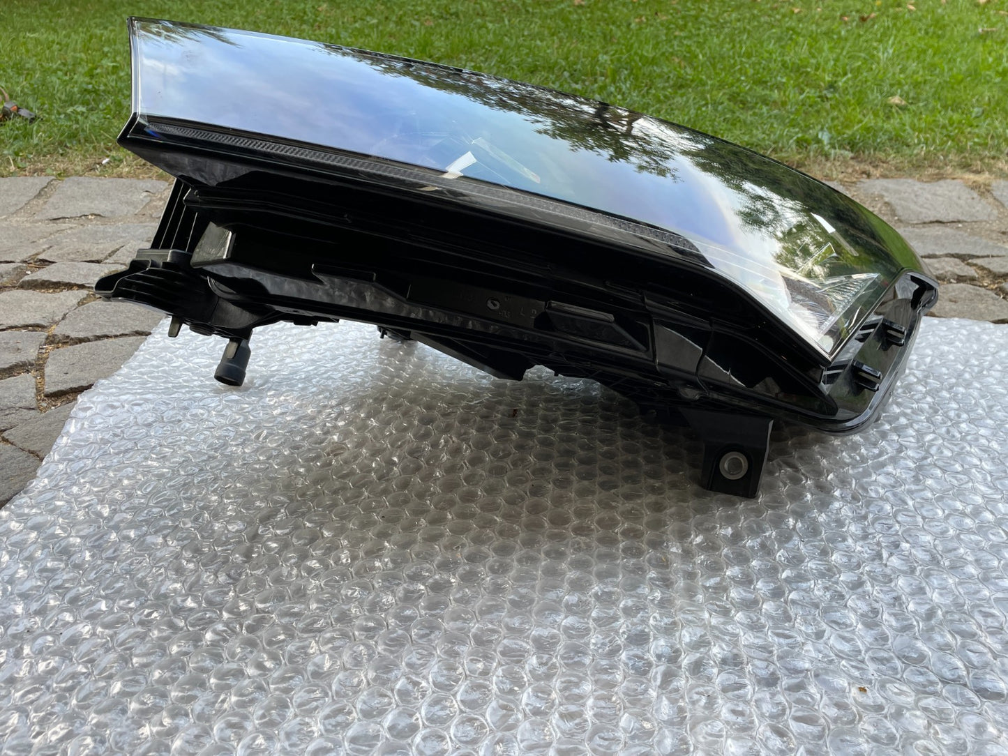 Original Skoda Enyaq 5LB LED Scheinwerfer rechts 5LB94101510