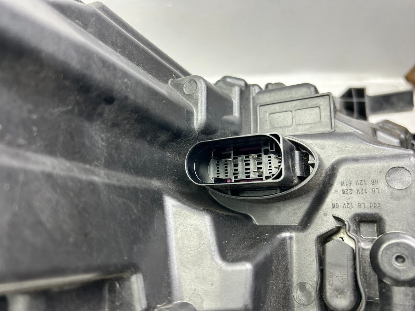 Original Skoda Octavia IV 4 LED Scheinwerfer rechts 5E4941016A10