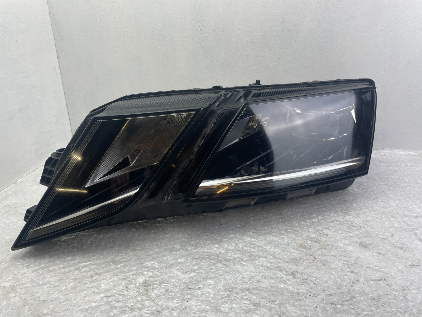 Original Skoda Octavia III LED Scheinwerfer links 5E1941015D1