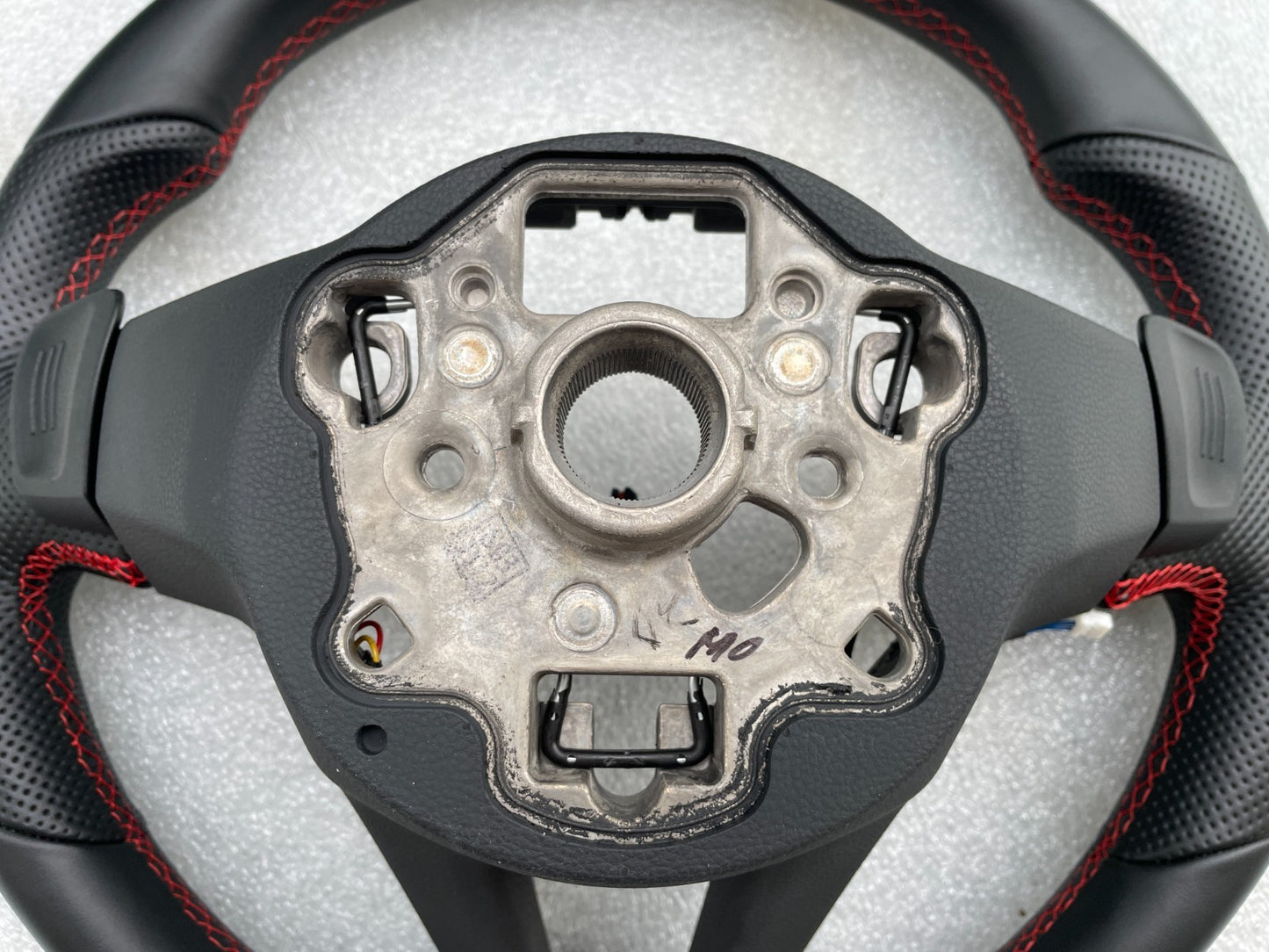 Original VW Golf VIII 8 Multifunktionslenkrad rot Leder 5H0959542C11