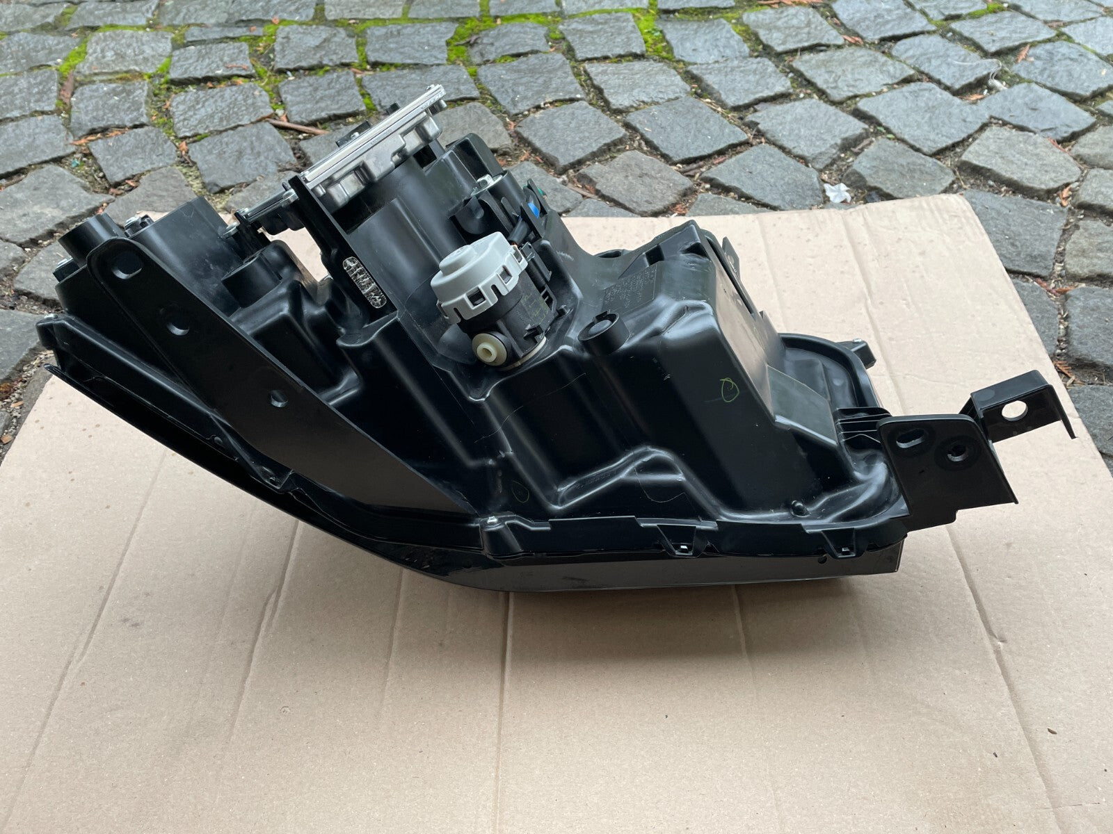 Mazda Cx30 Cx-30, Led Scheinwerfer rechts / DGJ1-51030 / DGL2-678904