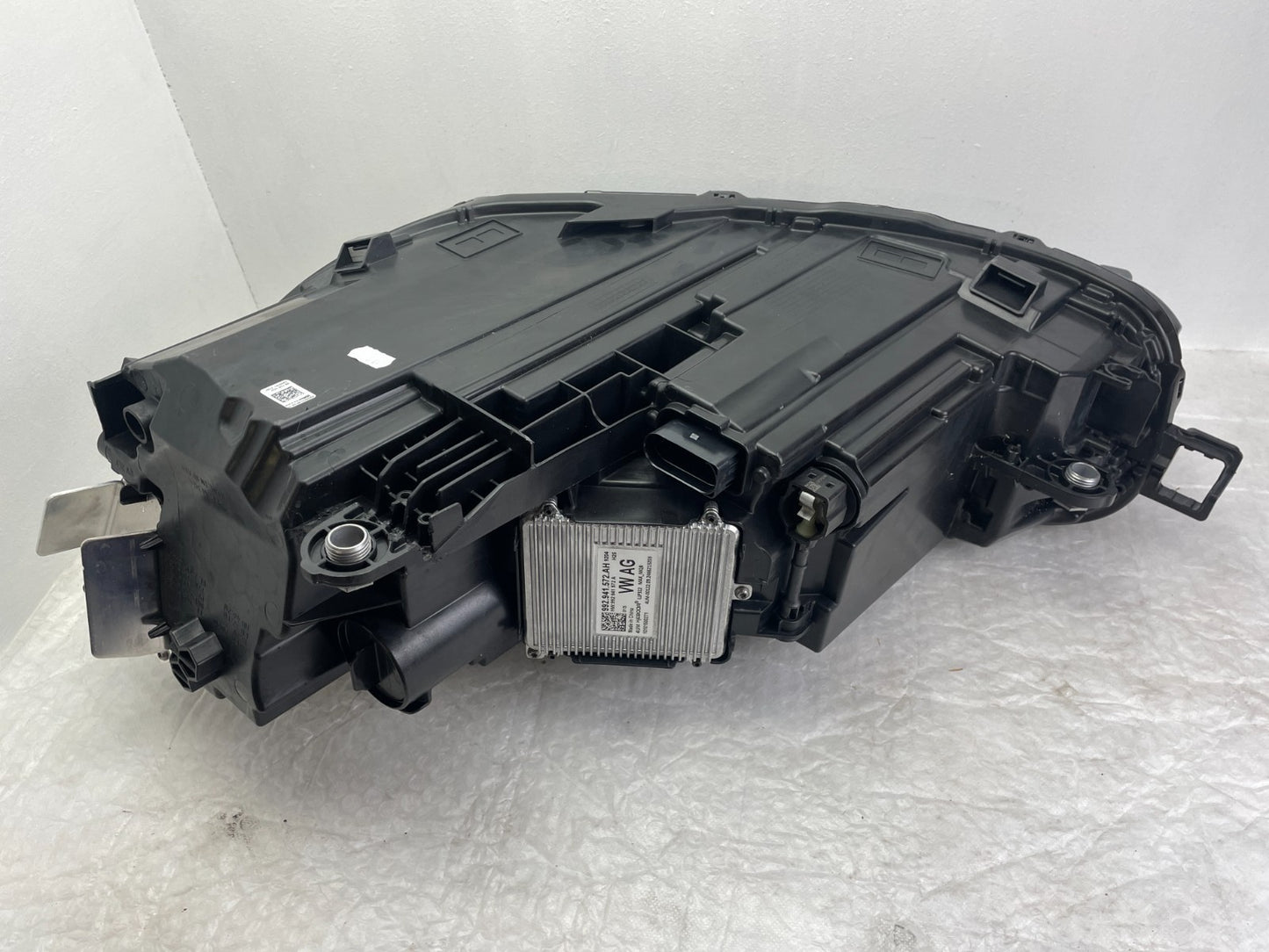 Original VW Passat 3J B9 IQ LED Scheinwerfer rechts 3J19410367