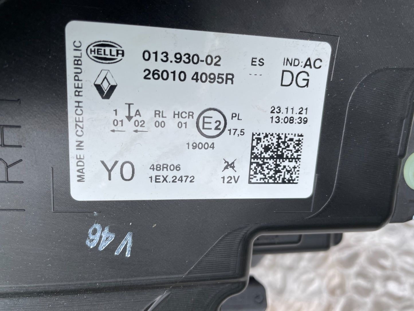 Original Renault Captur LED Scheinwerfer rechts 260104095R4