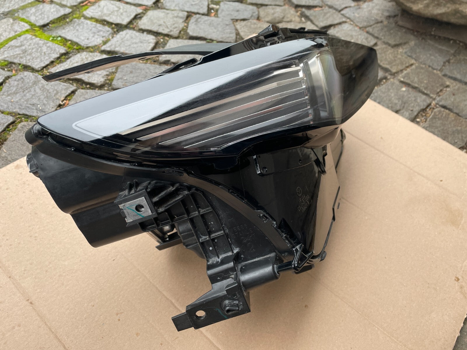 Mazda Cx30 Cx-30, Led Scheinwerfer rechts / DGJ1-51030 / DGL2-678903