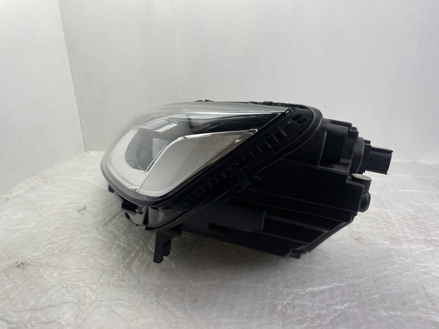 Original Audi A4 8W B9 LED Scheinwerfer links 8W0941033D3