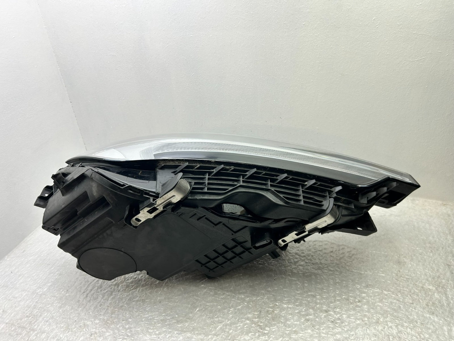 Original Volvo XC60 II LED Scheinwerfer Frontscheinwerfer rechts 3240471013