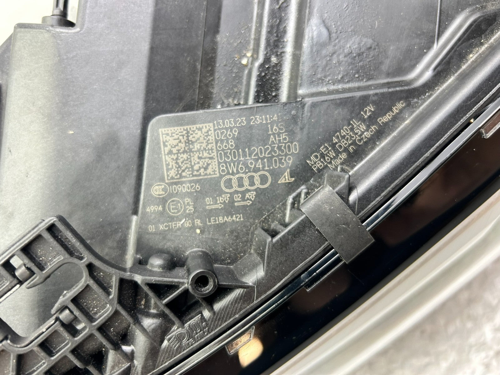 Original Audi A5 8V LED Matrix Scheinwerfer links 8W69410394