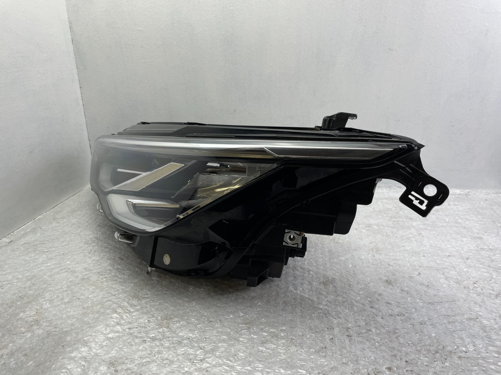 Original VW Golf 8 LED Scheinwerfer links 5H1941005B3