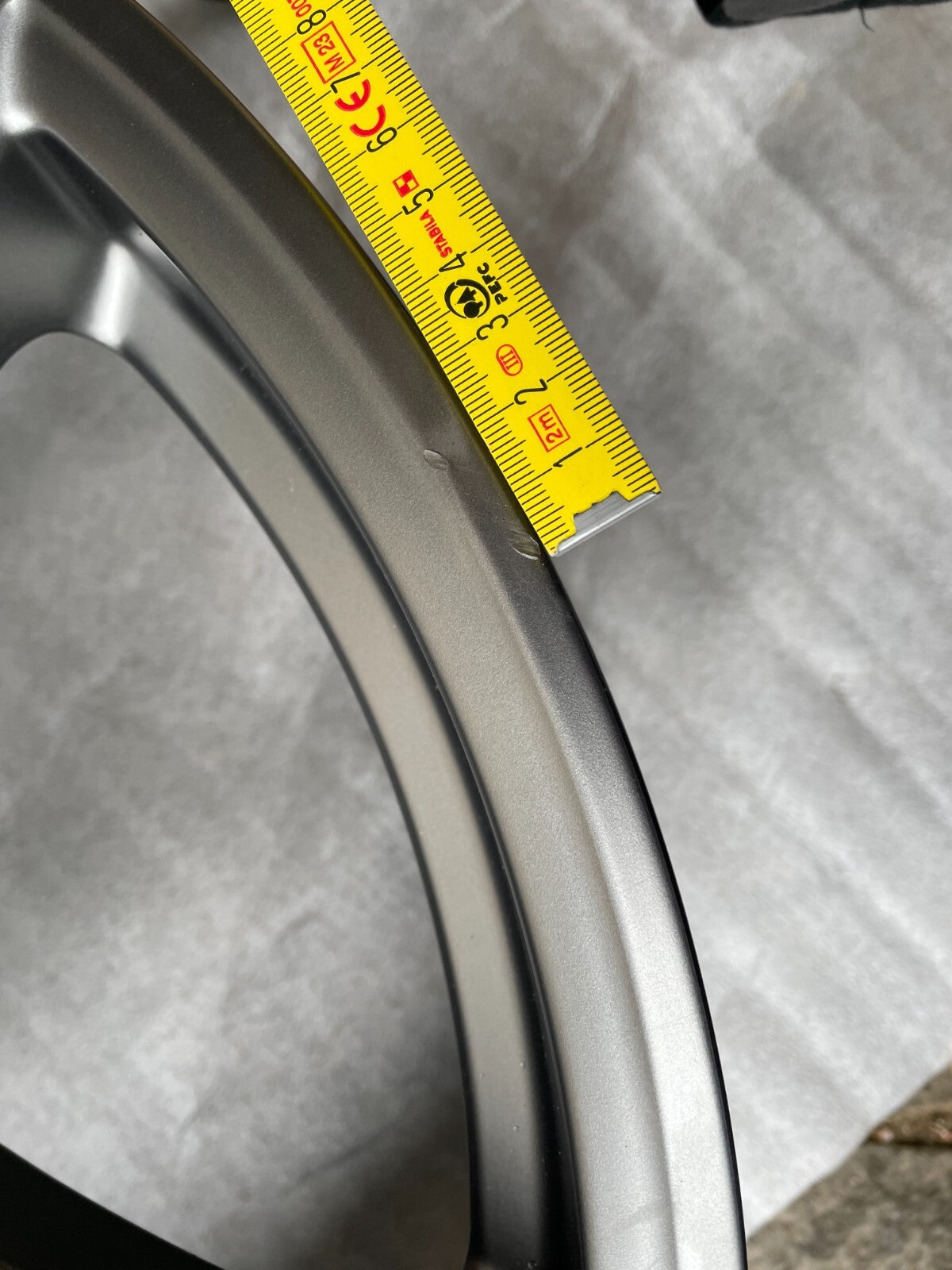 1x Porsche Macan Turbo Alufelge 9Jx20 Zoll ET26 / 95B601025DJ12