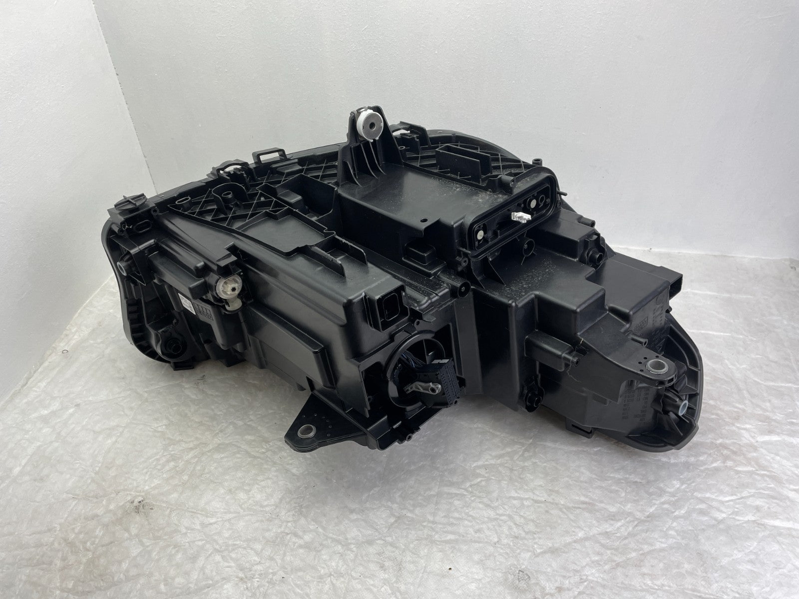 Original BMW X1 U11 LED Scheinwerfer links 5A9A2278