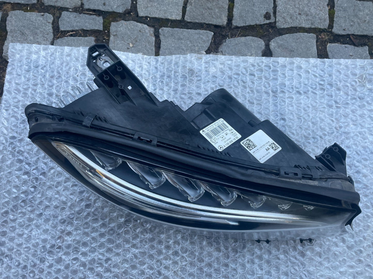 Original Mercedes GLA W156 Xenon Scheinwerfer rechts A15690618003