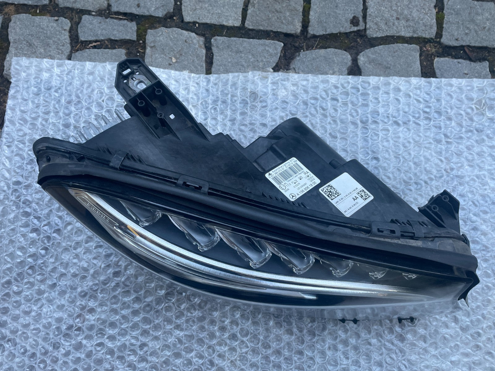 Original Mercedes GLA W156 Xenon Scheinwerfer rechts A15690618003
