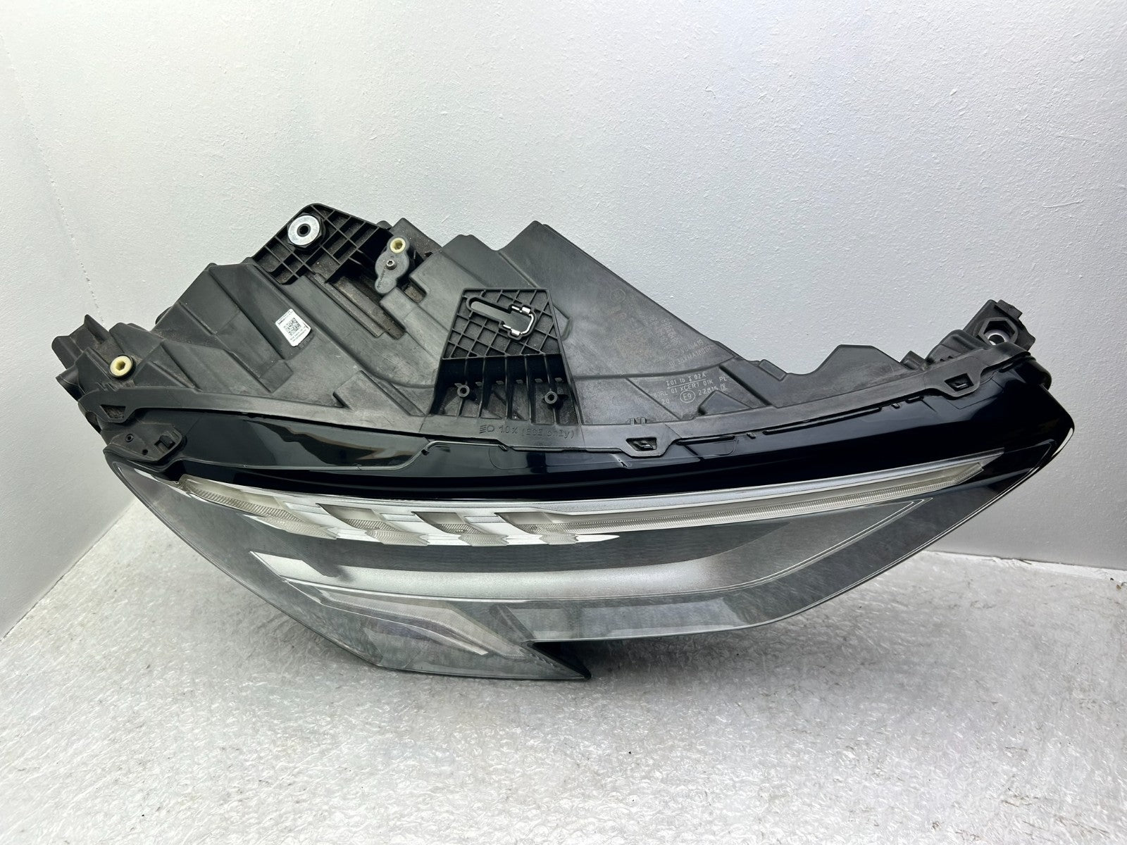 Original Audi A3 8Y LED Scheinwerfer rechts 8Y09410343