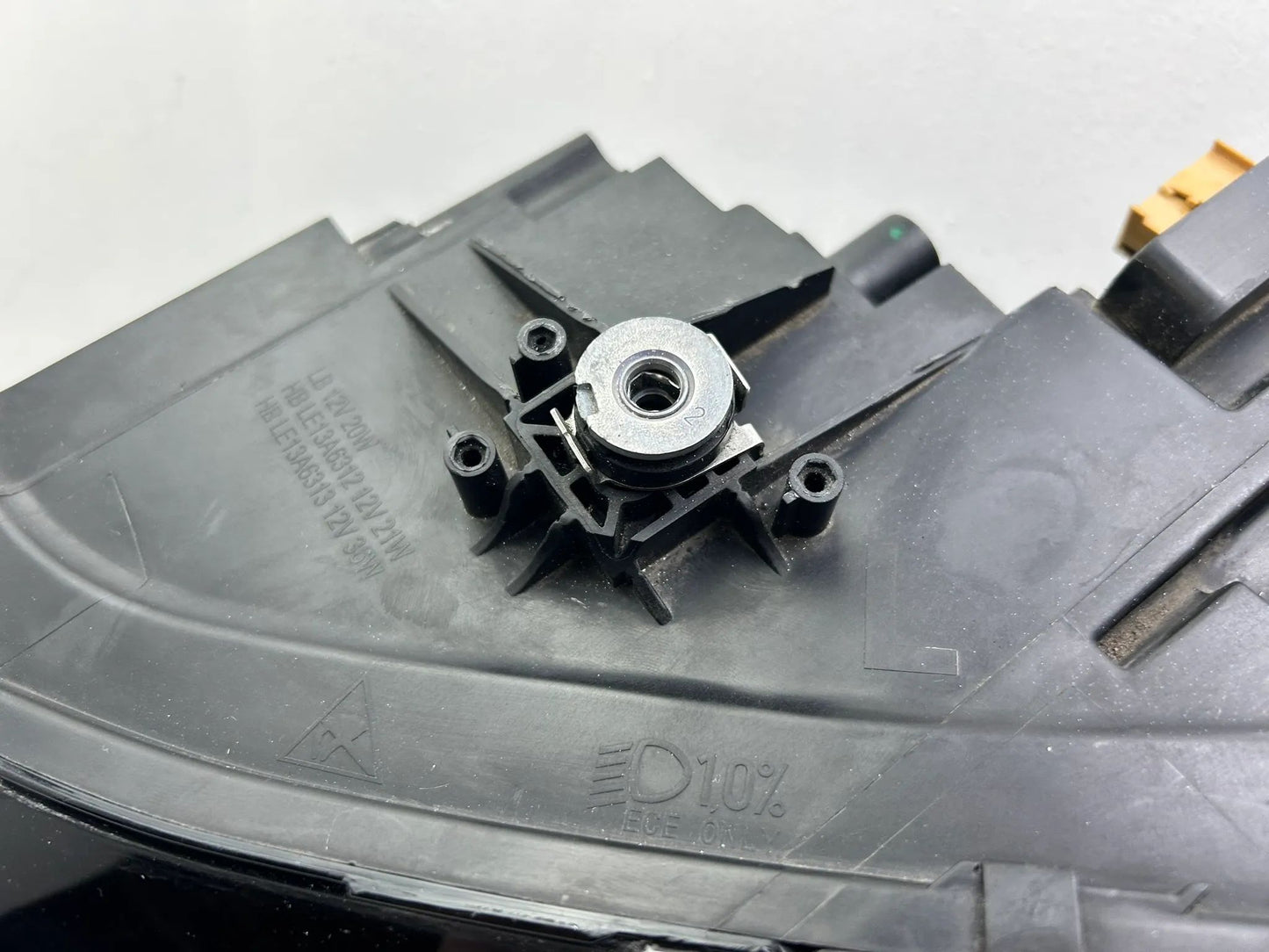 Original Audi TT 8S LED Scheinwerfer links 8S0941035
