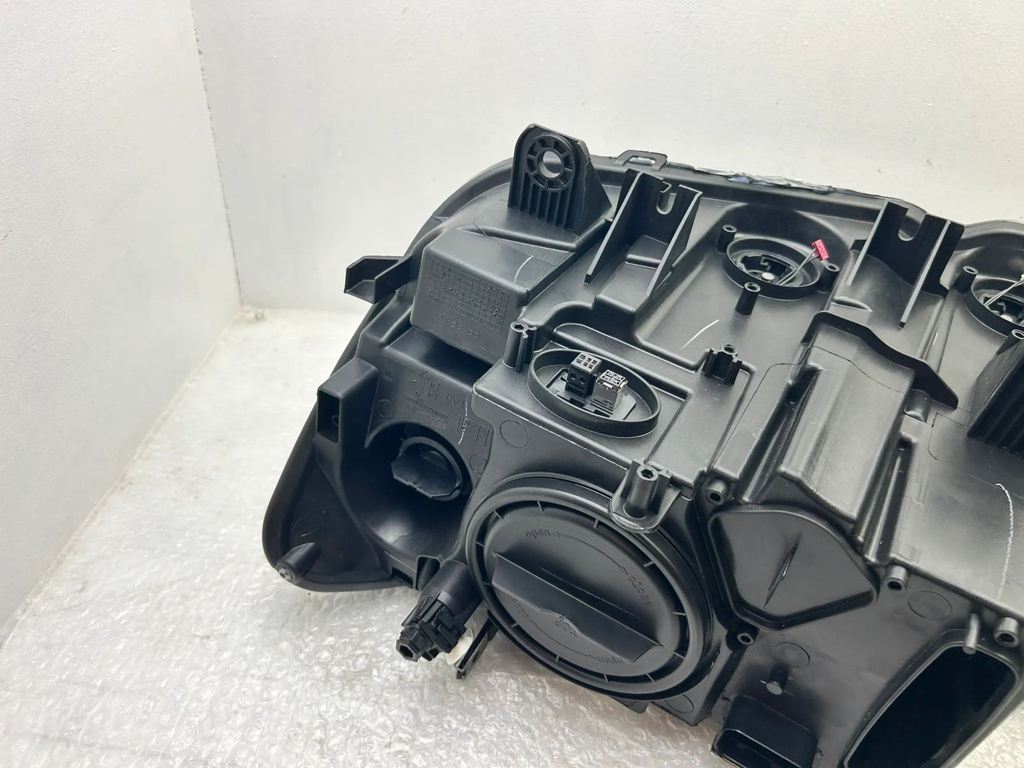NEU Original BMW X3 F25 Xenon Scheinwerfer rechts 7276992