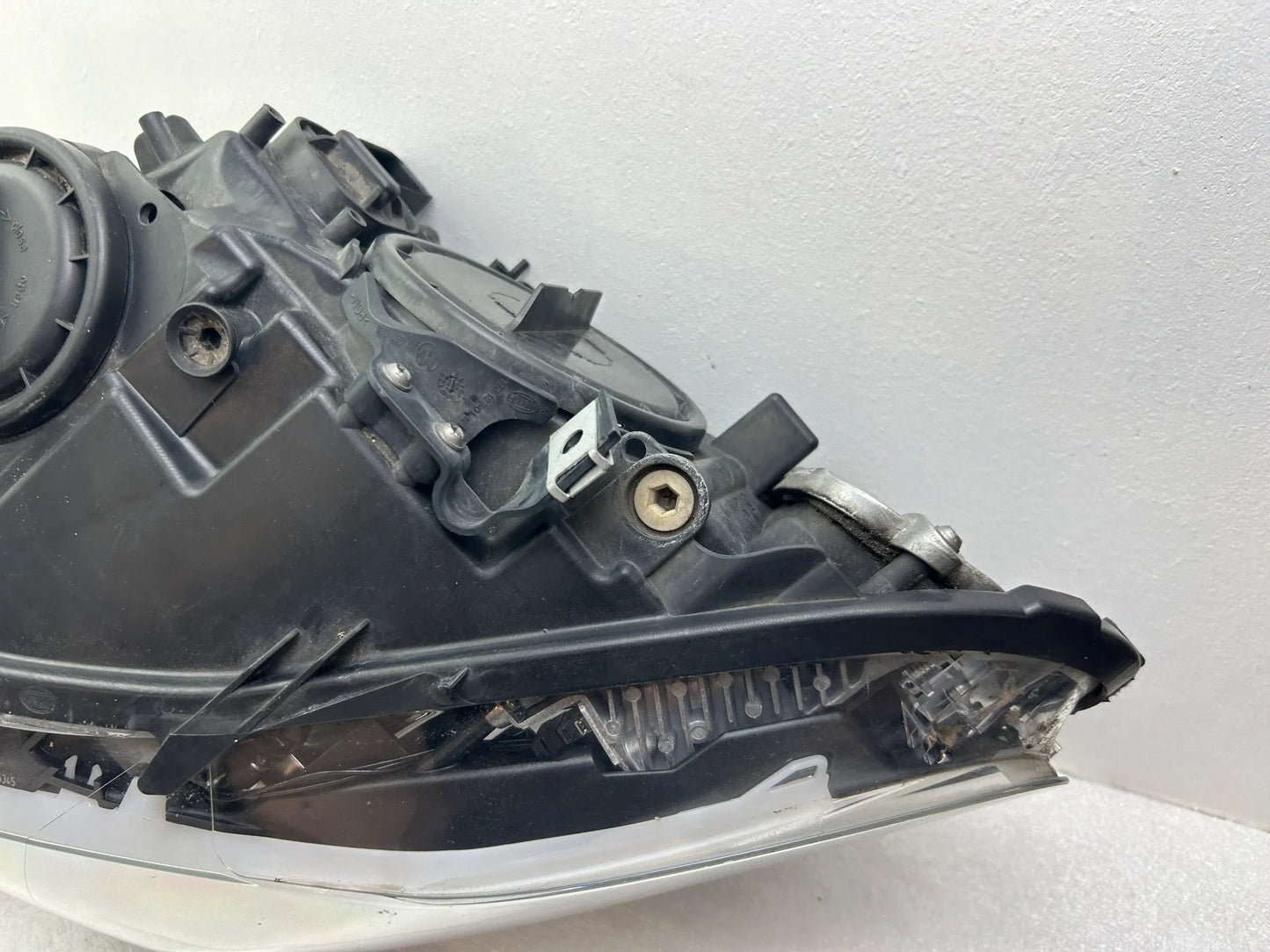 BMW 5er F10 F11 Xenon Kurvenlicht Scheinwerfer links 7203251