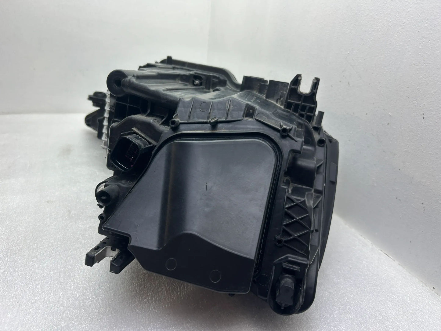 Original Audi A6 C8 4K LED Scheinwerfer links 4K0941039
