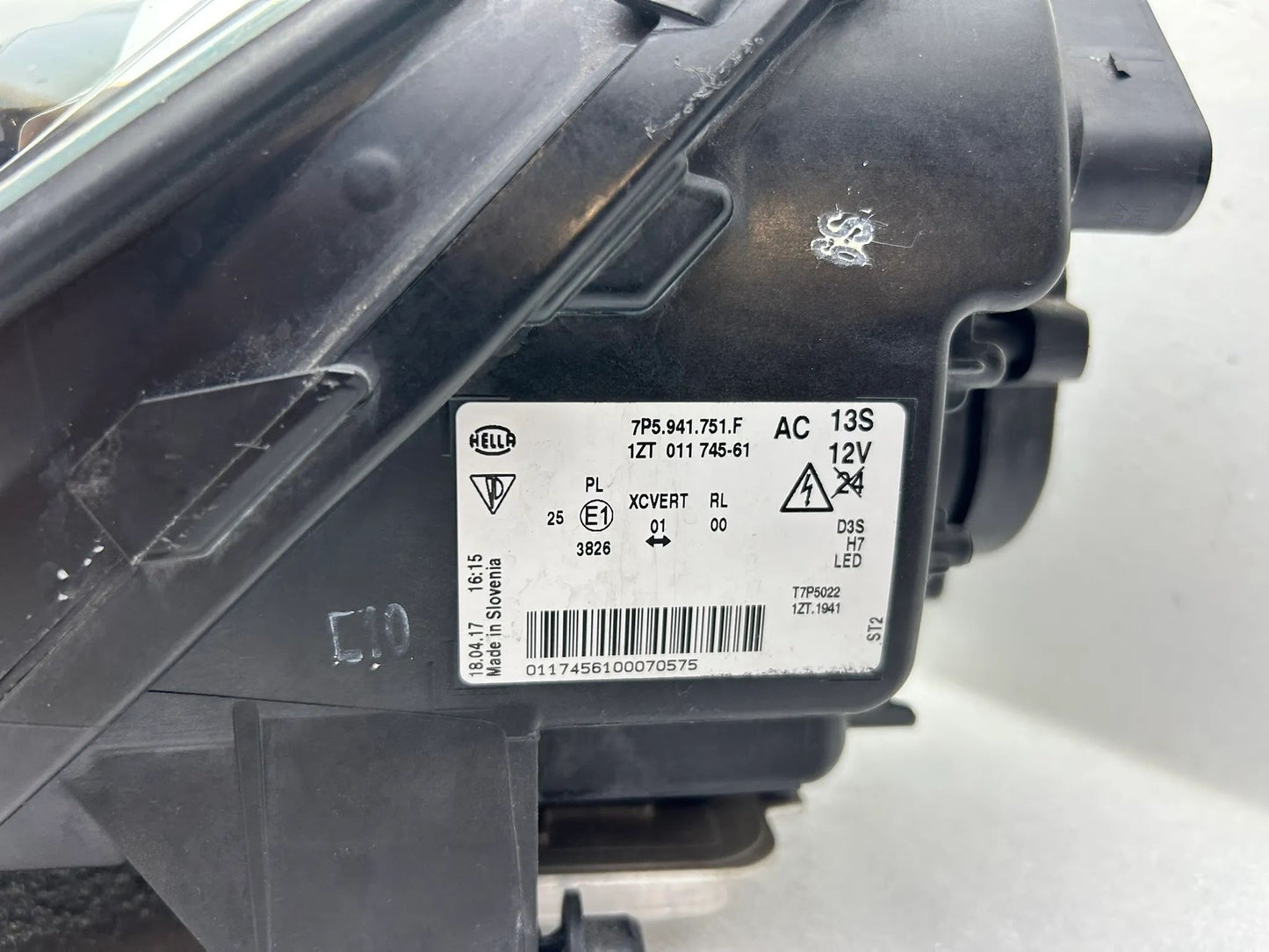 FRONTSCHEINWERFER LINKS VORNE 7P5941751F
