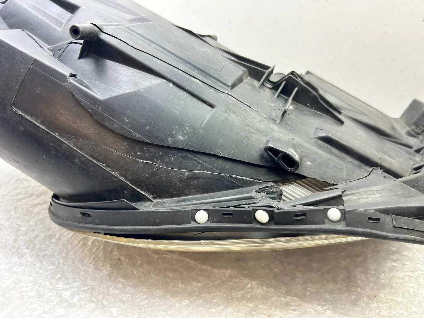 Porsche 911 996 Xenon Scheinwerfer links 99663105701 DEFEKT