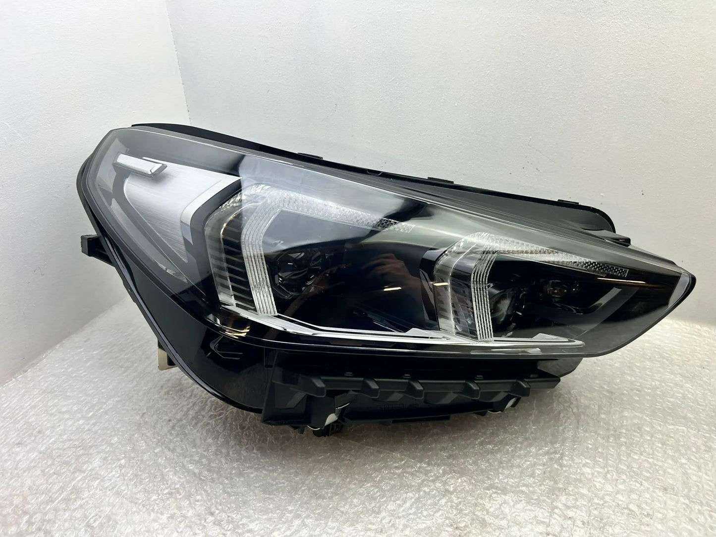 Original BMW X1 U11 LED Scheinwerfer rechts 5A9A228