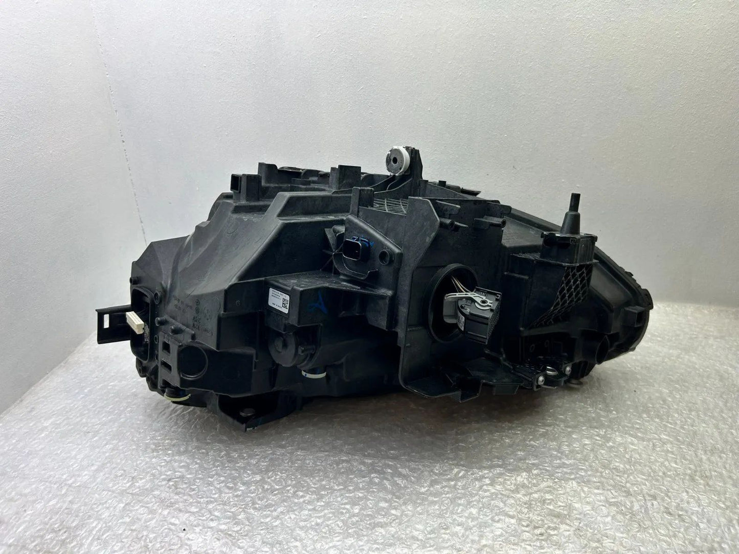 BMW 2er G42 LED Scheinwerfer Frontscheinwerfer rechts 8083636