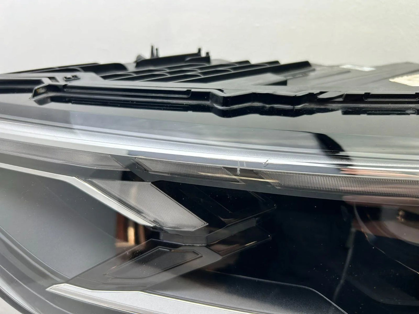 Original Audi Q8 SQ8 LED Matrix Scheinwerfer links 4M8941039