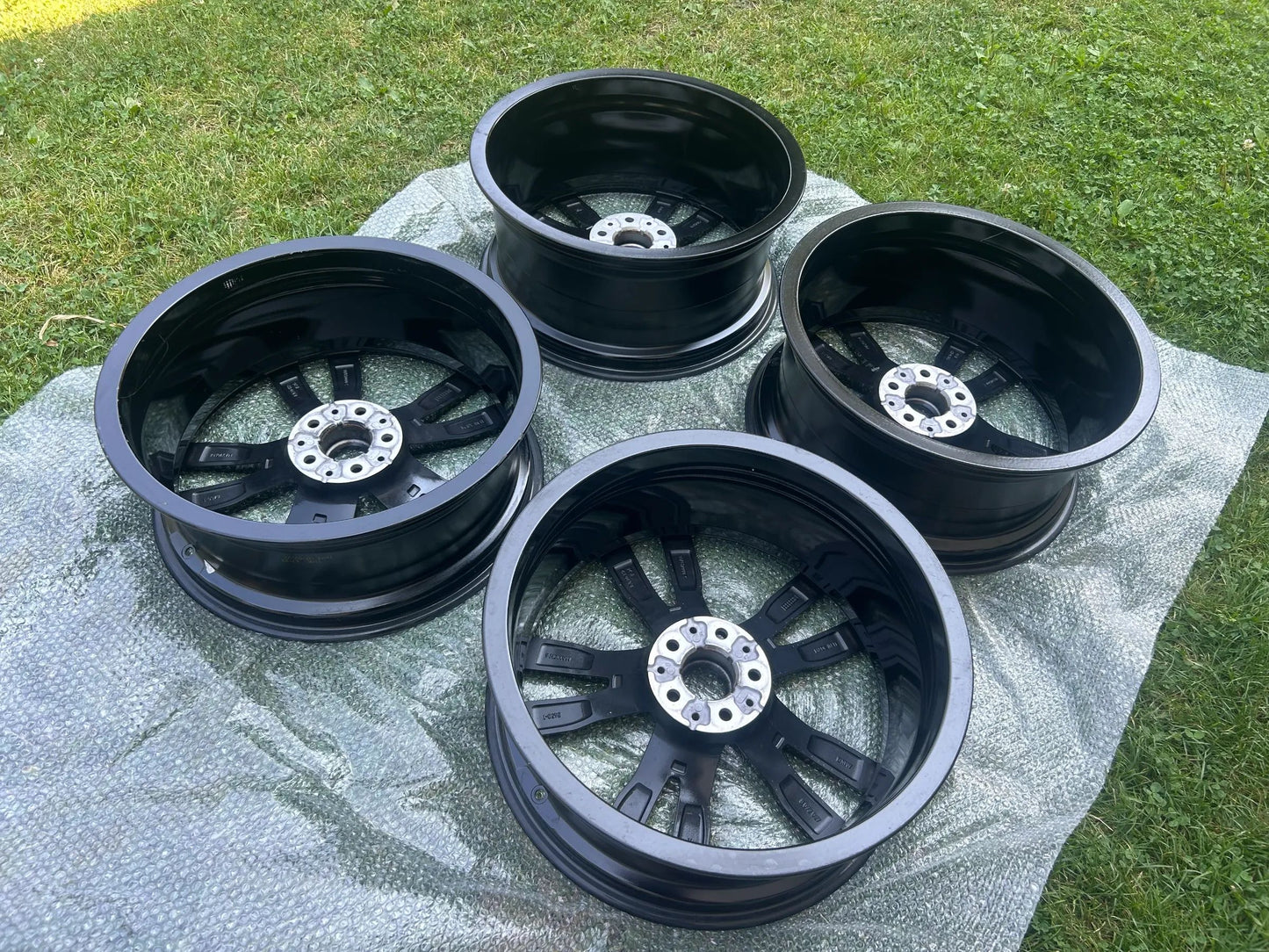 BMW 8er G14 G15 G16 Alufelgen Satz 20 Zoll 5x112 8072028 8072027