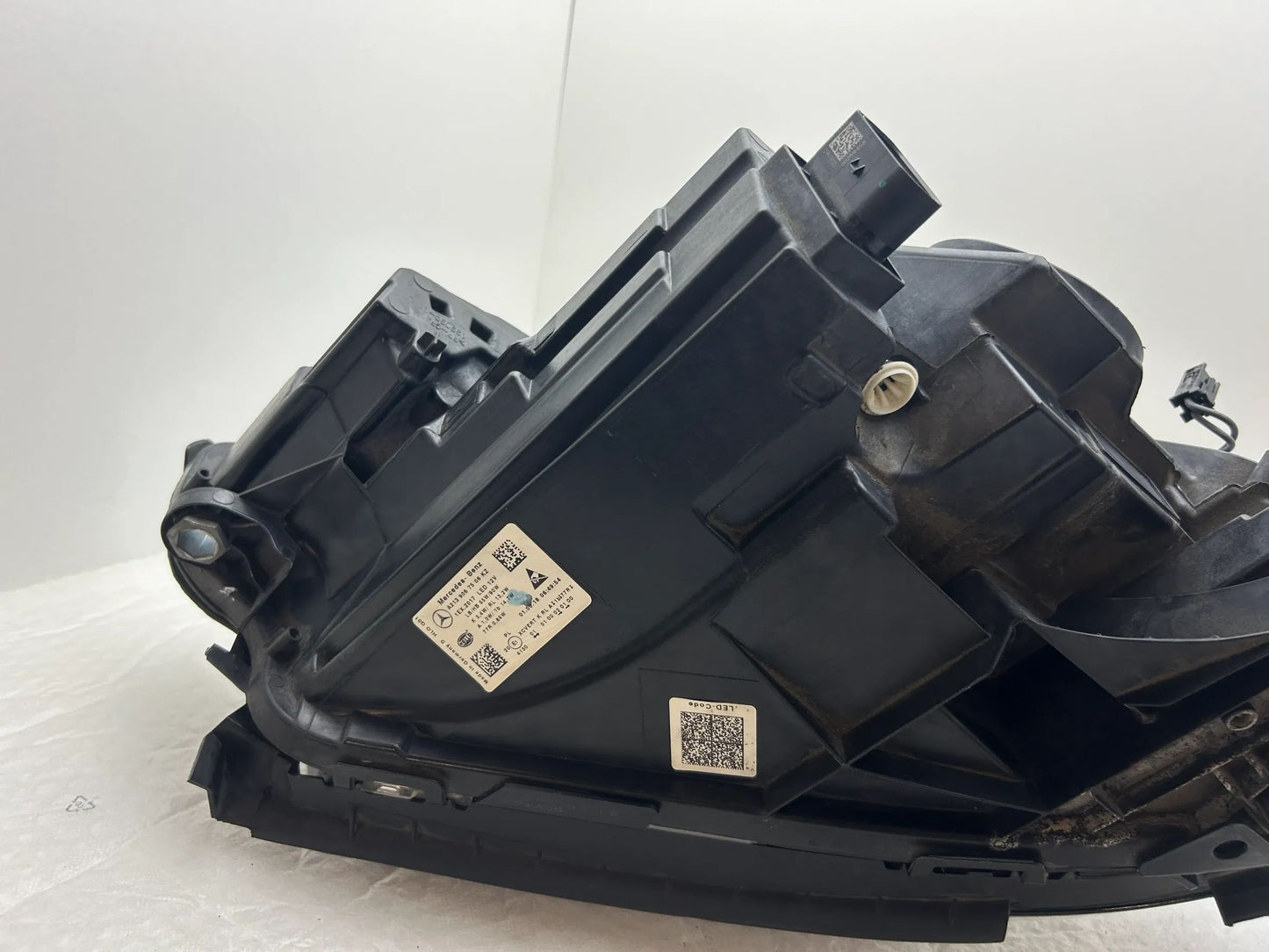 Original Mercedes W213 LED Scheinwerfer links A2139067506