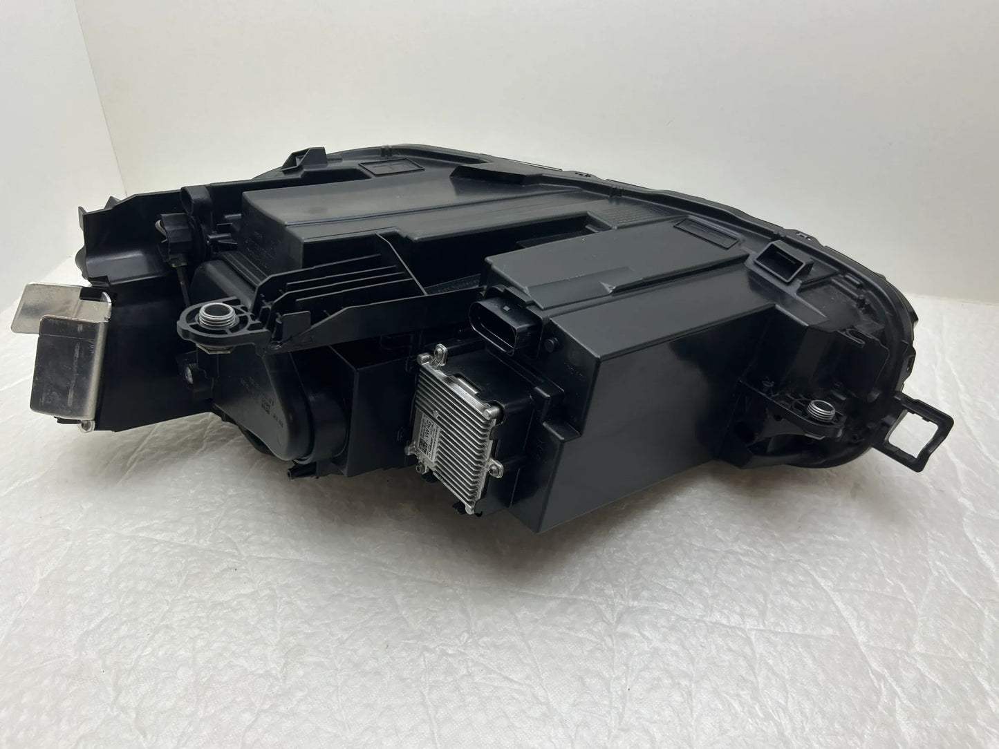 Original VW Passat B9 LED Scheinwerfer rechts 3J1941006
