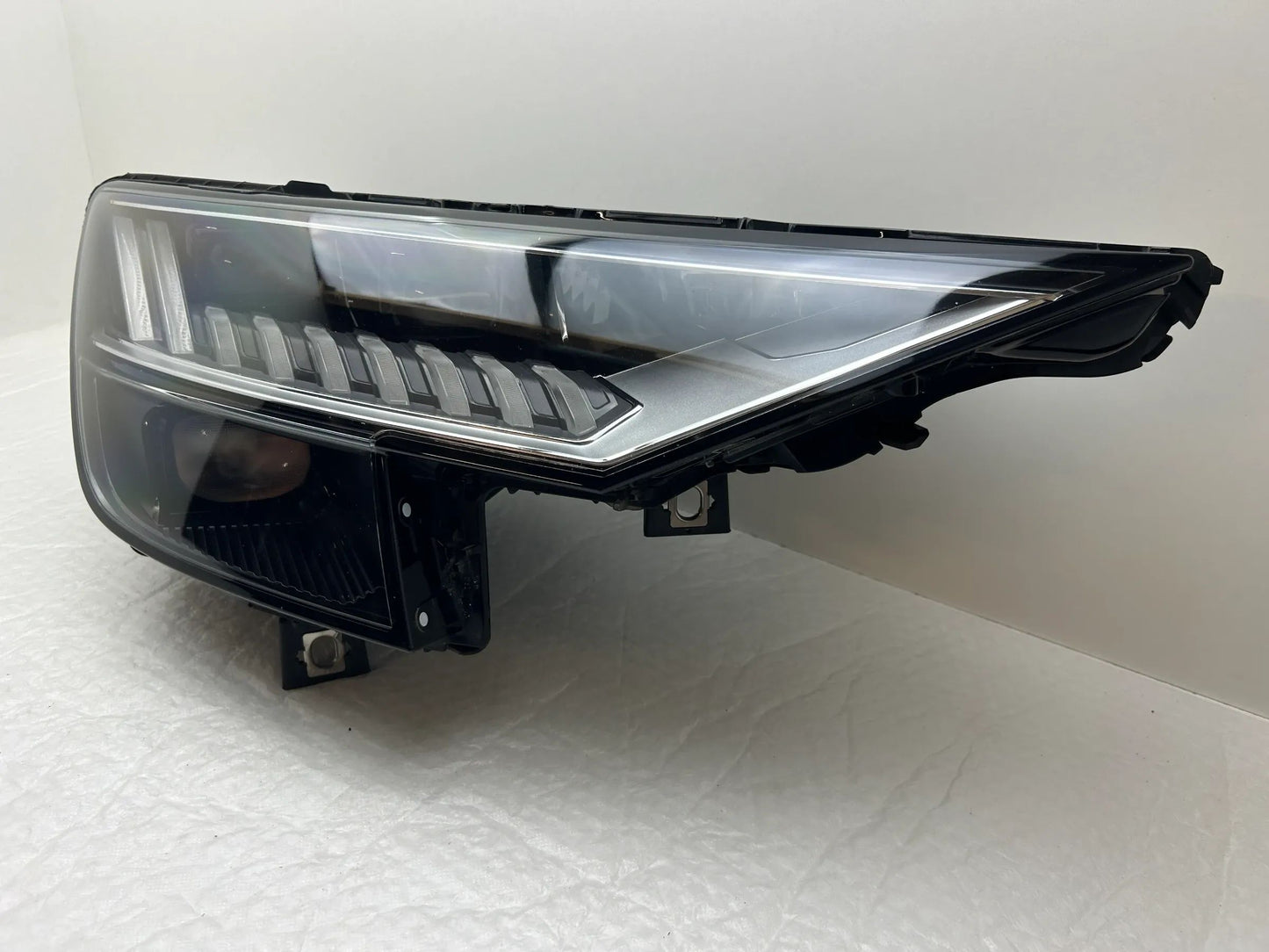 Original Audi Q8 SQ8 LED Matrix Scheinwerfer rechts 4M8941036