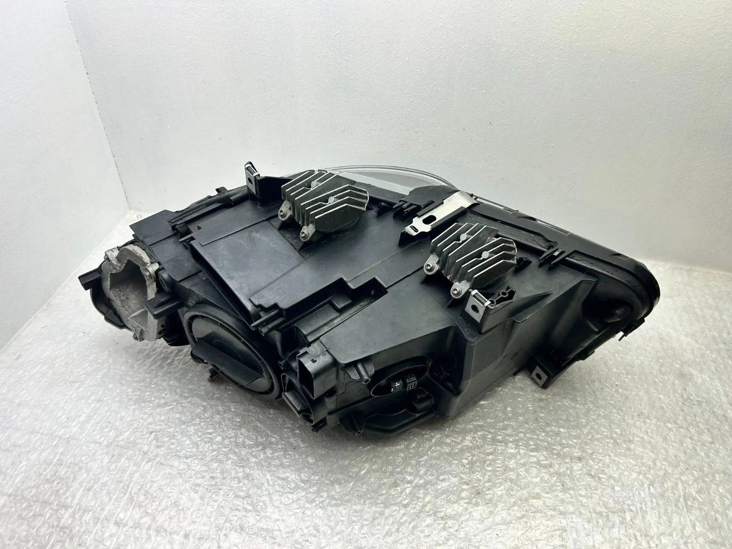 Original BMW 5er F10 F11 Xenon Scheinwerfer rechts 7203246