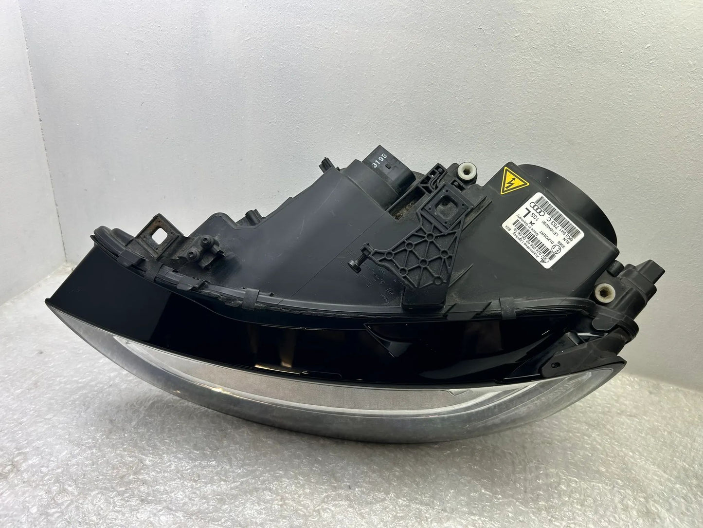 Original Audi A4 B8 8K Xenon Scheinwerfer links 8K0941753C