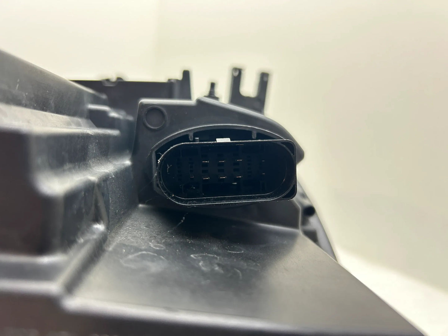 Original Audi A4 B9 8W Matrix LED Scheinwerfer links 8W0941783