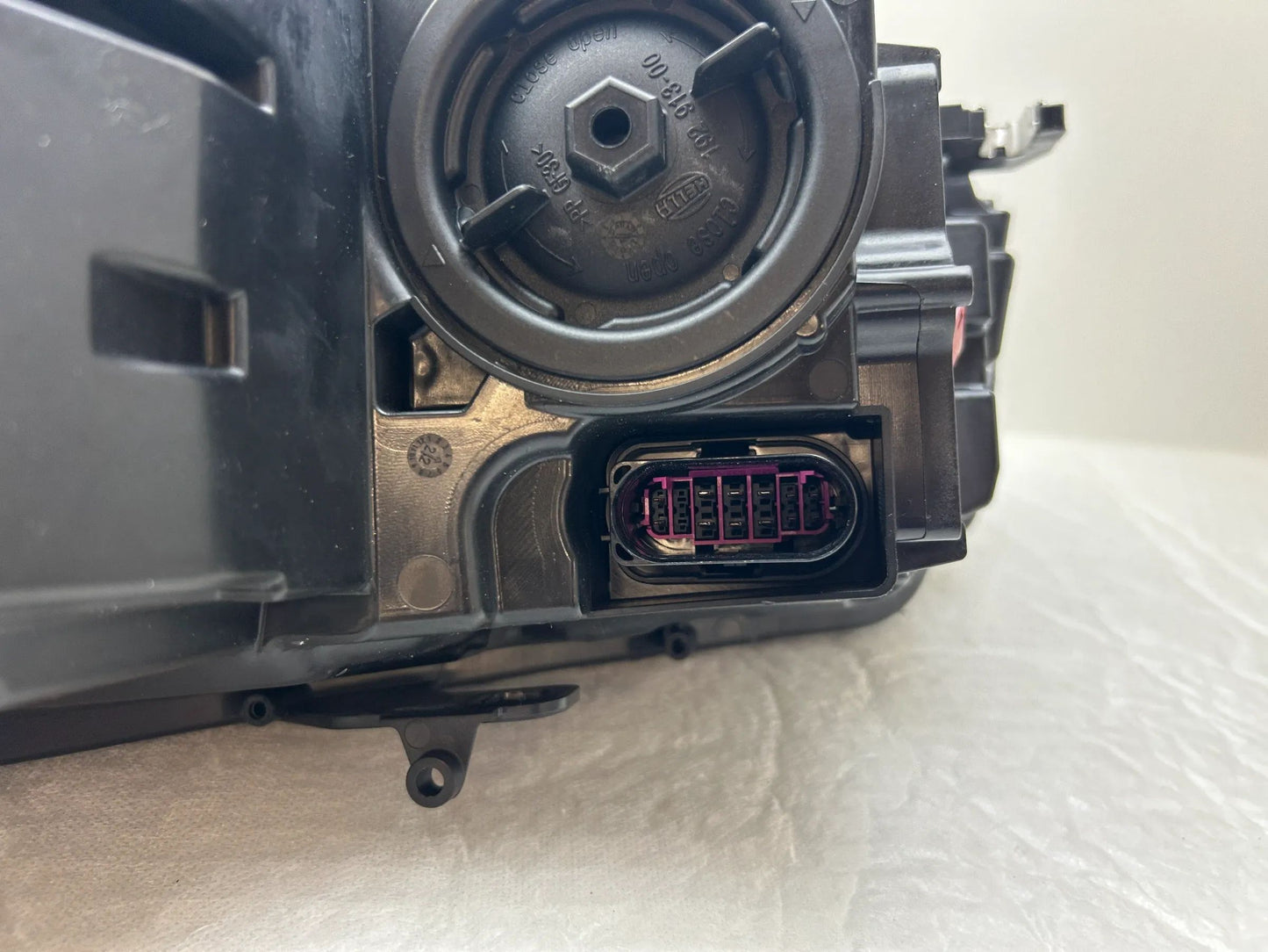 NEU Original Audi A8 4H LED Matrix Scheinwerfer rechts 4H0941784