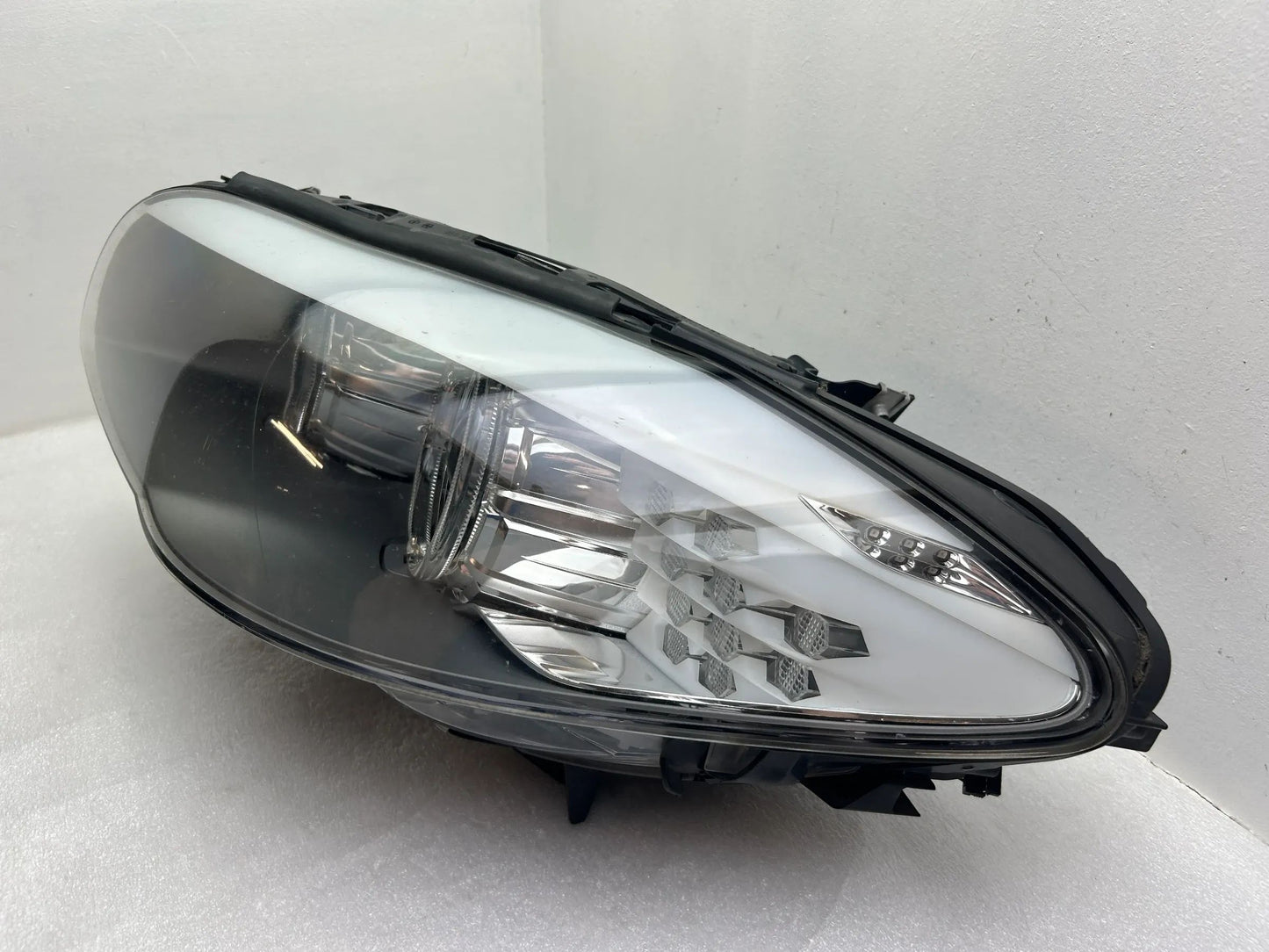 BMW 5er F10 F11 Xenon Scheinwerfer links 7271911 7203245