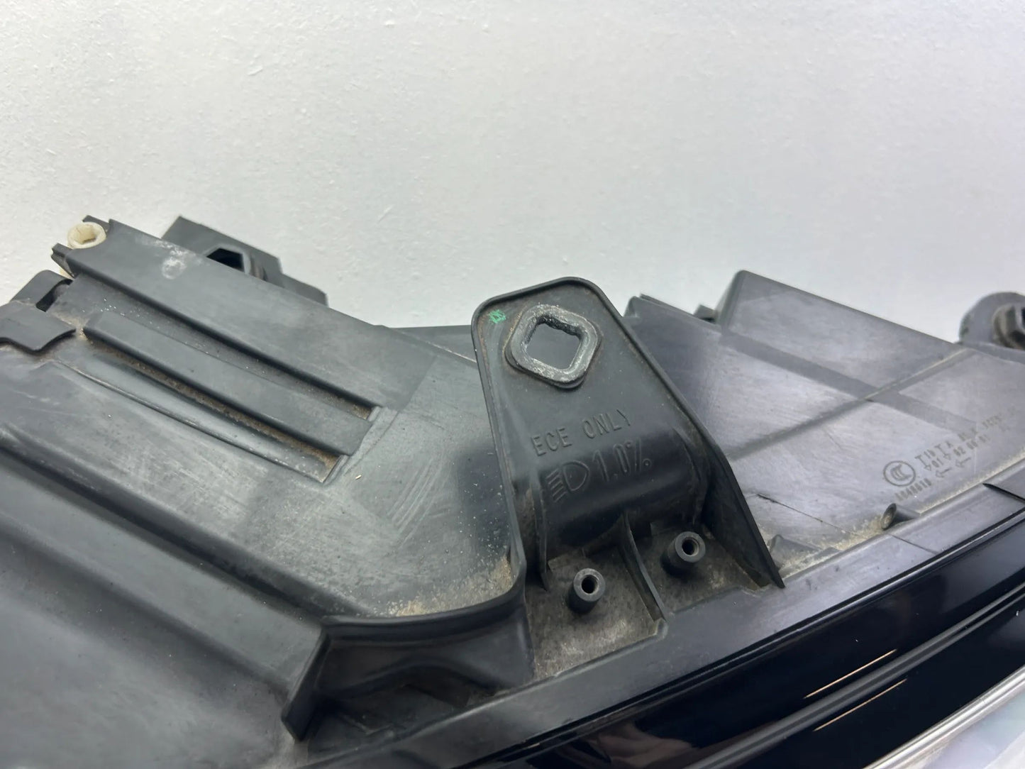 Original Audi A3 8V Matrix Voll LED Scheinwerfer rechts 8V0941034
