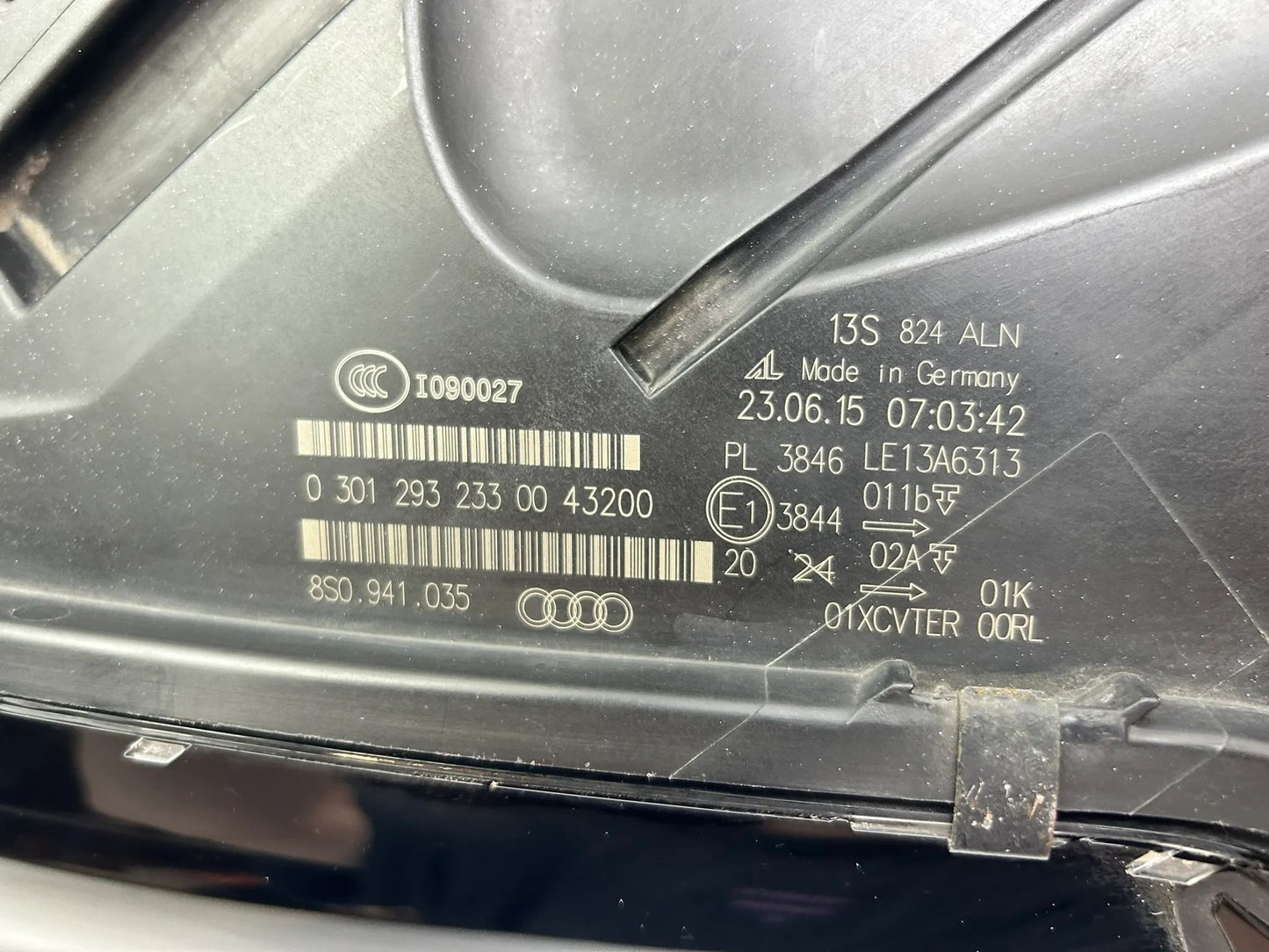 Original Audi TT 8S LED Scheinwerfer links 8S0941035