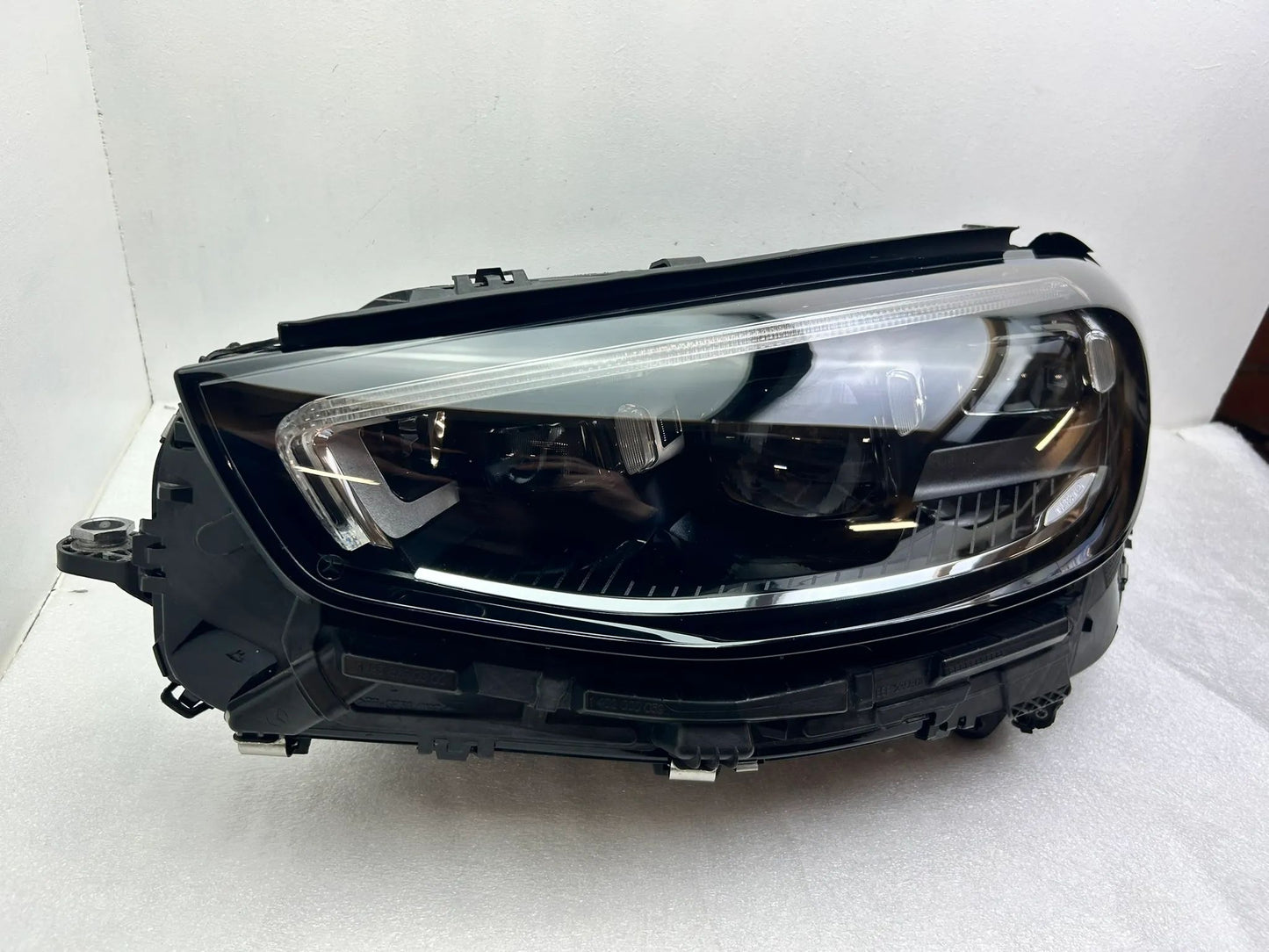 Mercedes S-Klasse W223 LED Scheinwerfer links A2239062505