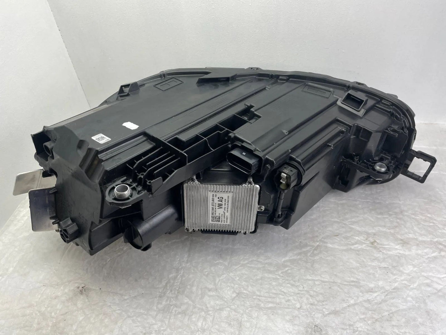 Original VW Passat 3J B9 IQ LED Scheinwerfer rechts 3J1941036