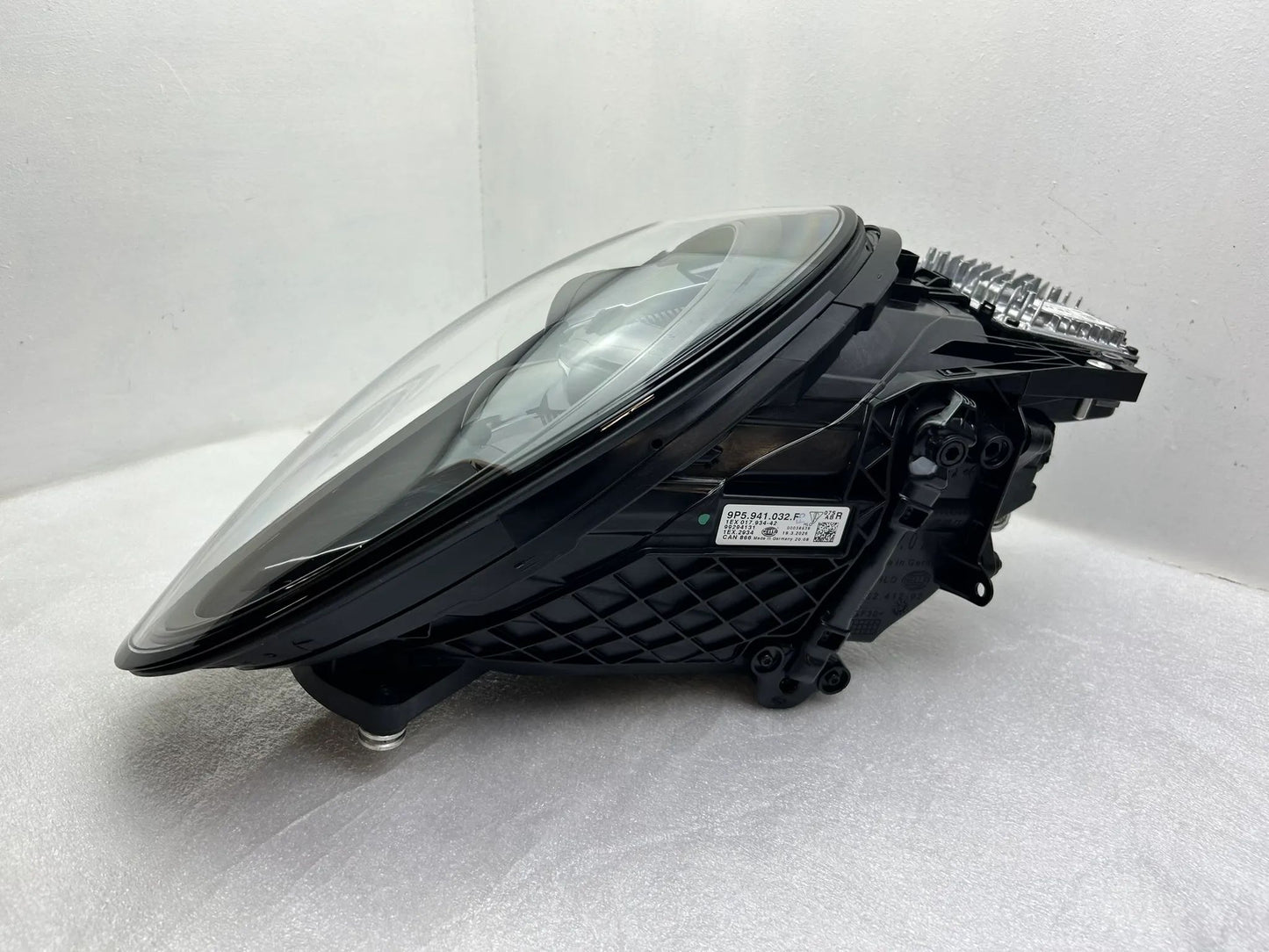 NEU Porsche 992 2026 HD Matrix Scheinwerfer 9P5941031F 9P5941032F