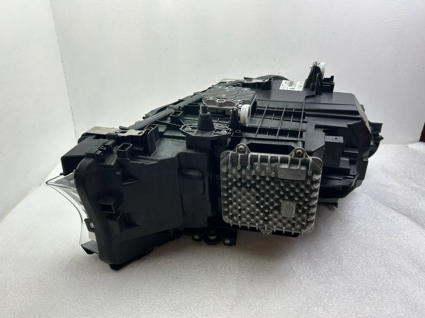 BMW 5er G30 G31 LED Scheinwerfer links Steuergeräte 7214951