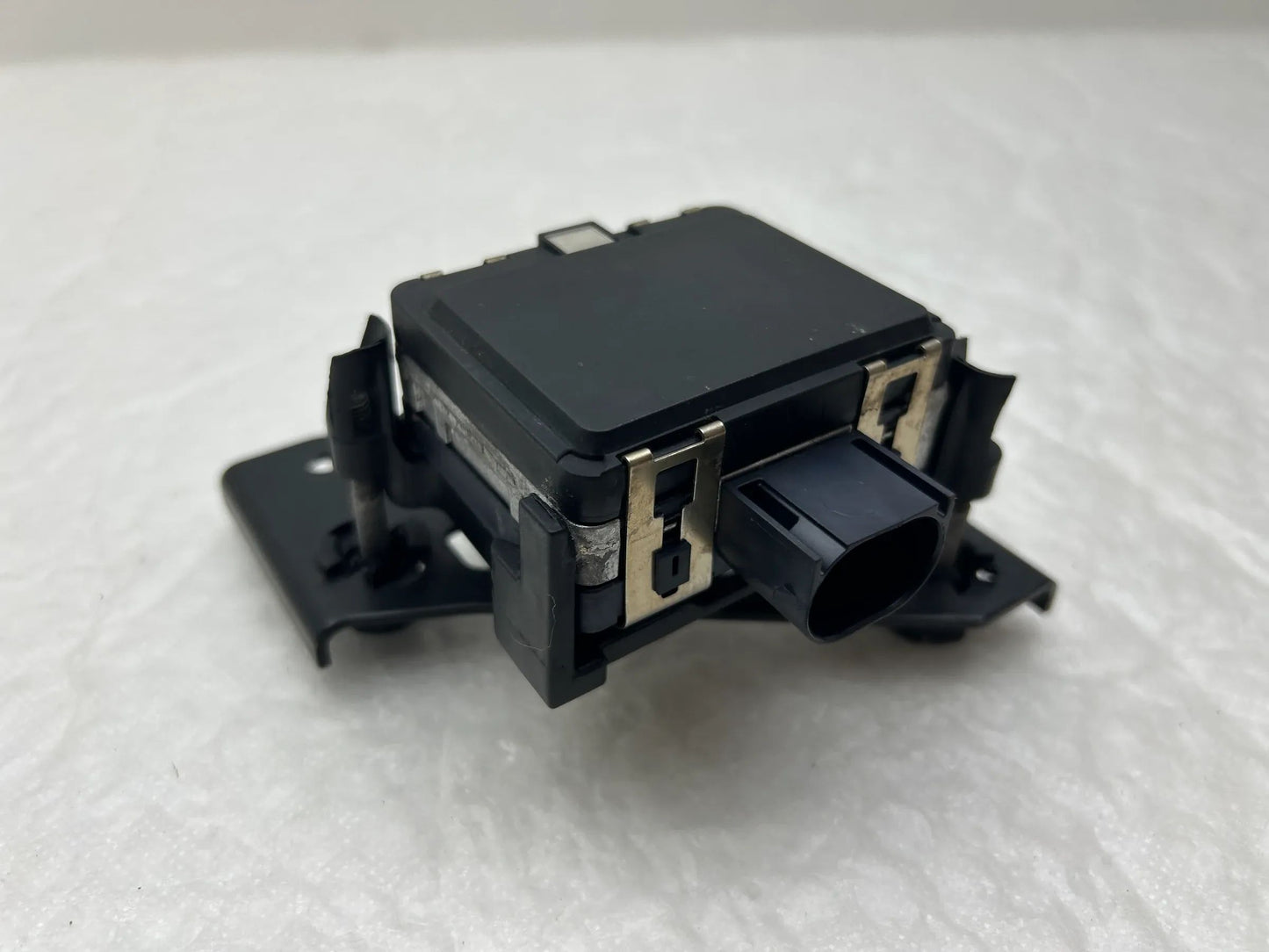 Original VW Audi Seat Radarsensor ACC Sensor 5Q0907561F