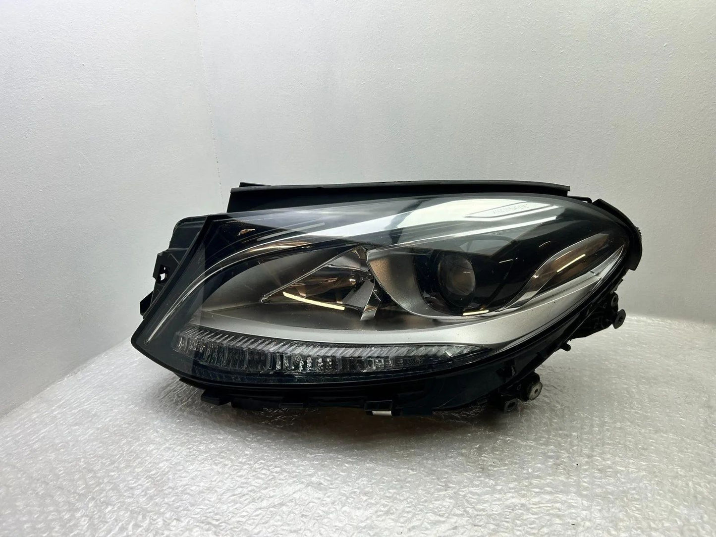 Original Mercedes GLE W166 Scheinwerfer links A1668201559