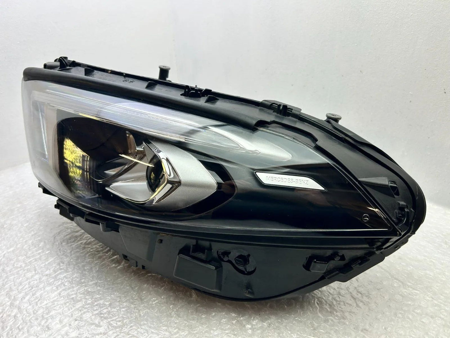 Mercedes W177 A-Klasse LED Scheinwerfer links A1779063705