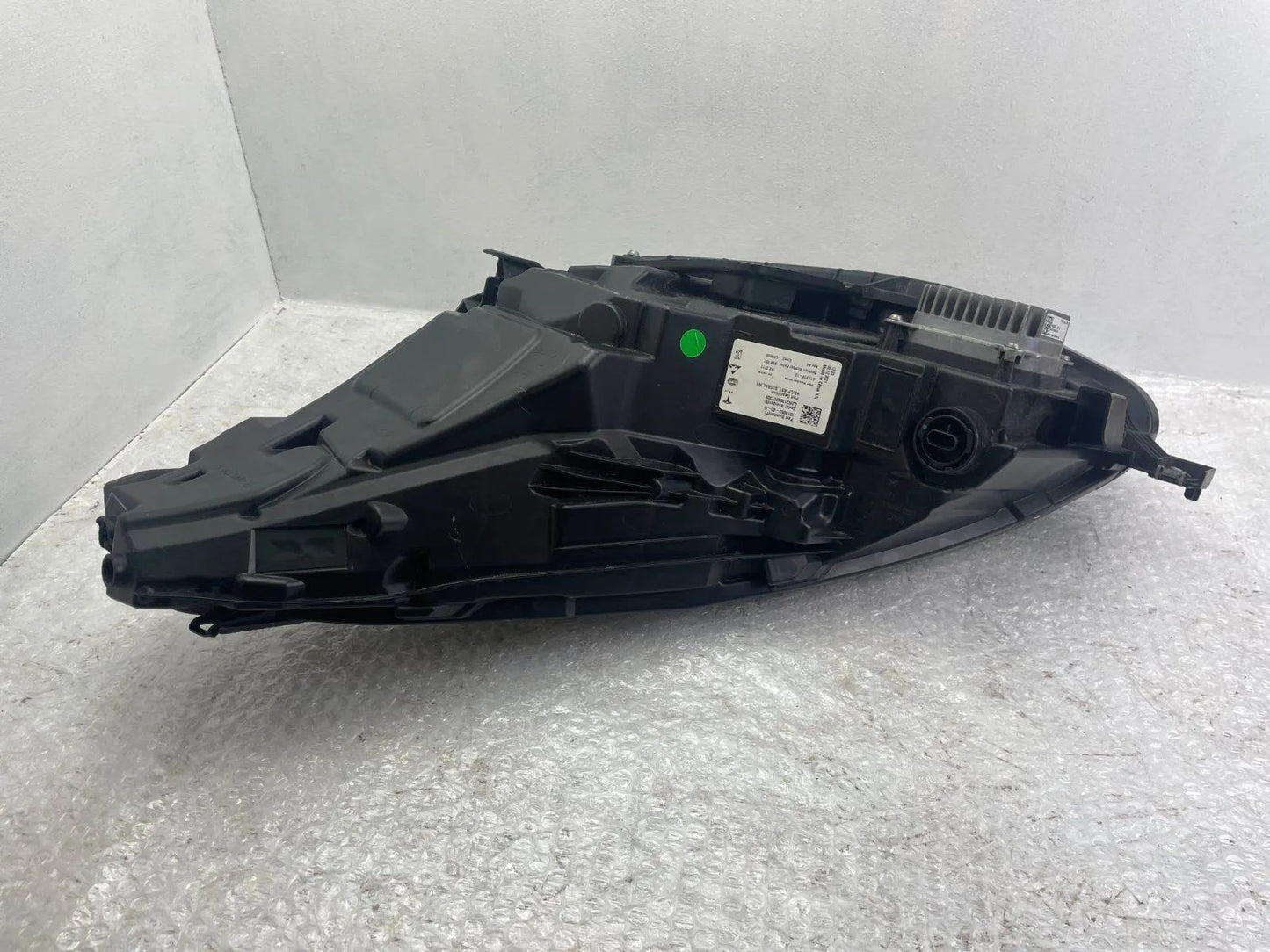 Original Tesla Model 3 LED Scheinwerfer rechts 1514953-00-D